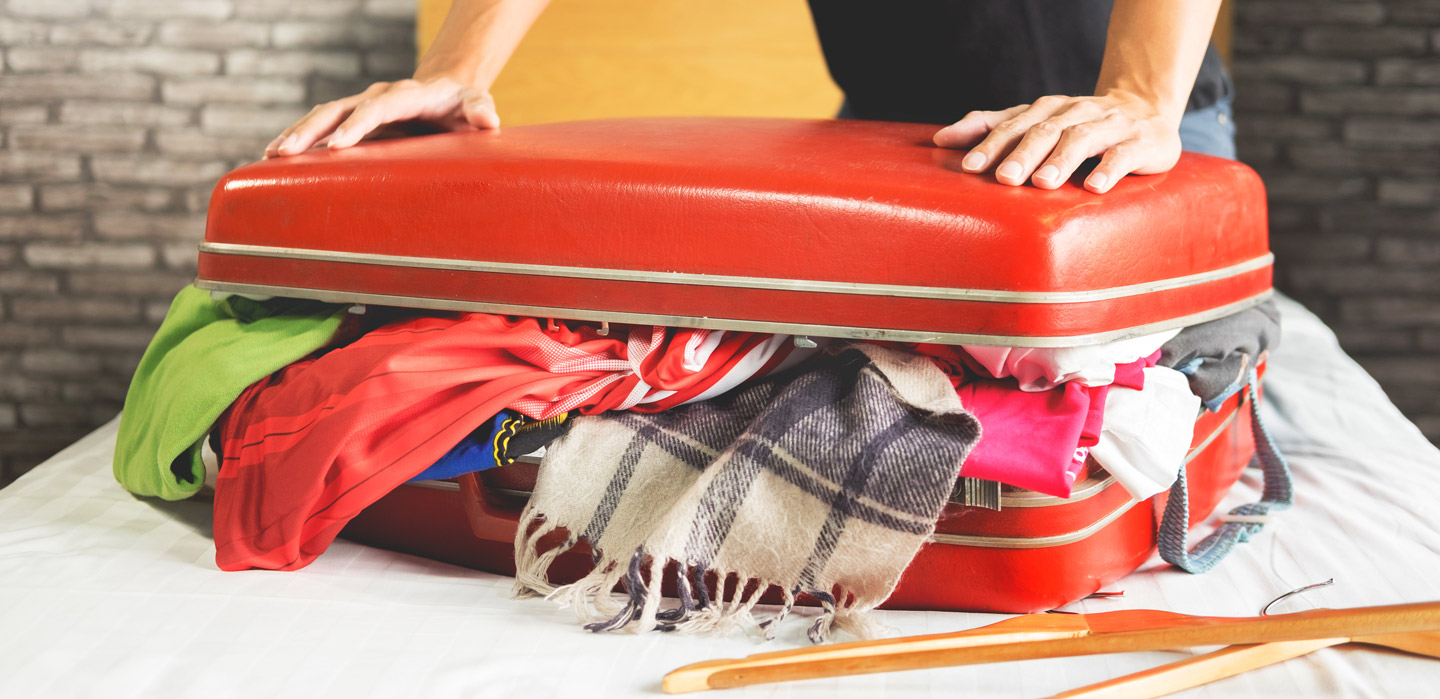 Überfüllter Koffer schließt nicht